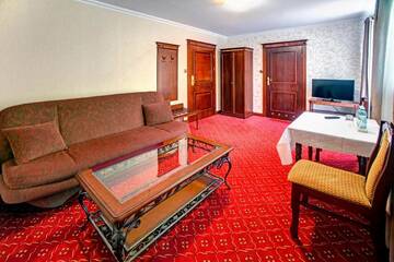 Фото номера Двухместный номер Делюкс с 1 кроватью Отель Hotel Zajazd Polonez г. Tuczempy 5